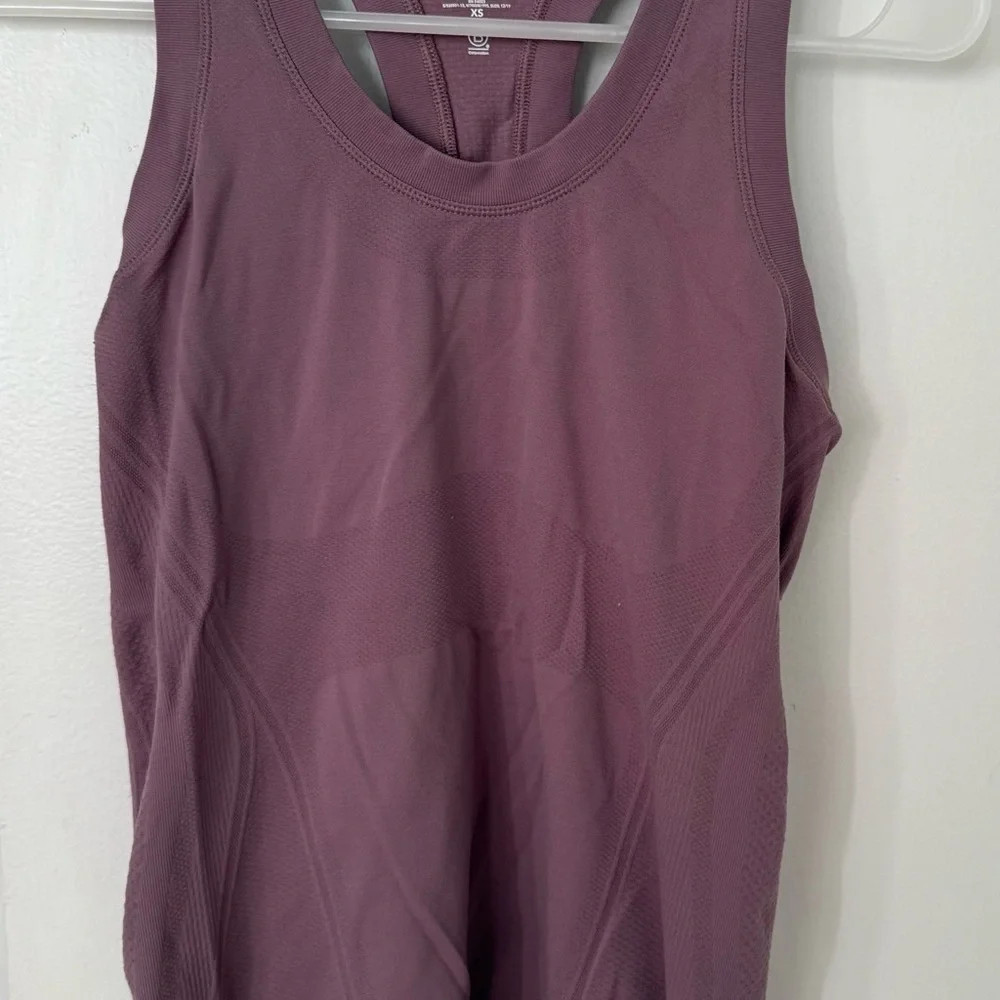 Athleta Racerback Tank - Picture 1 of 3